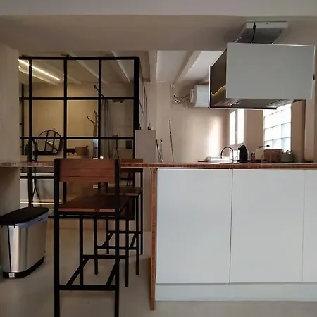 Charming Loft In The Heart Of El Carmen *